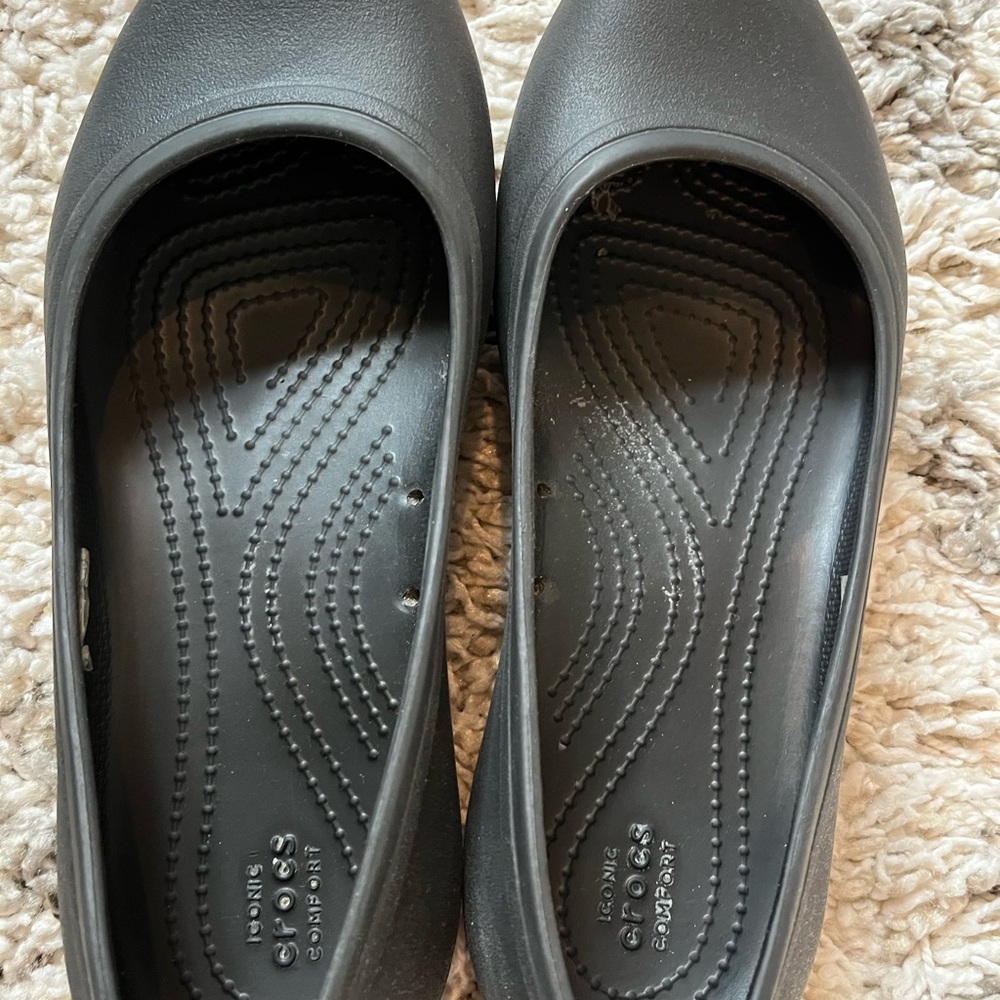 CROCS Black Women's Ballet Flats - Picture 3 of 5